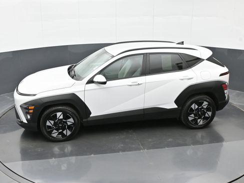 Certified 2024 Hyundai Kona SEL FWD image 36