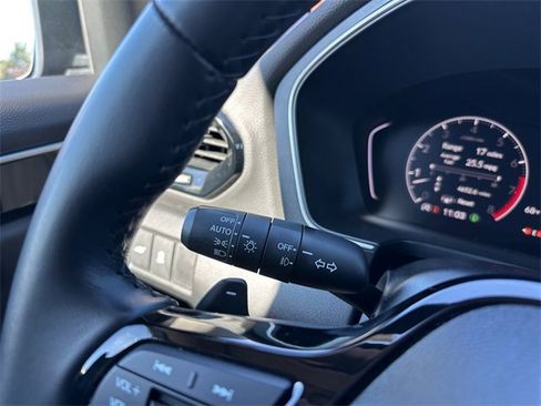 Used 2023 Honda Pilot EX-L image 25