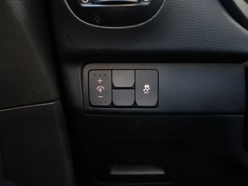 Used 2018 Kia Soul ! image 38