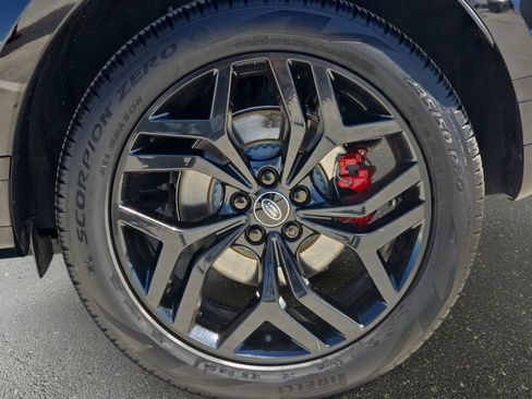 Certified 2022 Land Rover Range Rover Evoque R-Dynamic SE image 34