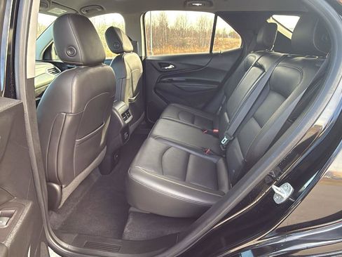 Used 2020 Chevrolet Equinox Premier w/ Premier Redline Edition image 24