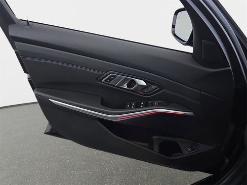 Used 2020 BMW M340i xDrive w/ Parking Assistance Package image 28