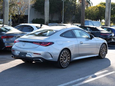 Used 2024 Mercedes-Benz CLE 300 4MATIC Coupe image 5