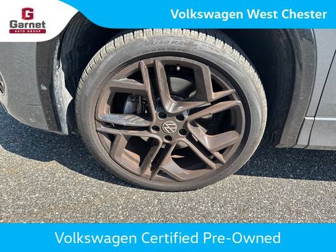 Certified 2025 Volkswagen Tiguan SE R-Line AWD/4WD image 21