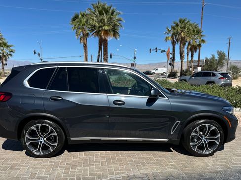 Used 2022 BMW X5 sDrive40i image 11