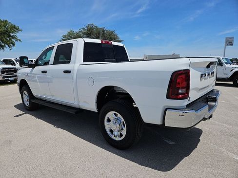 New 2026 RAM 2500 Tradesman AWD/4WD image 4