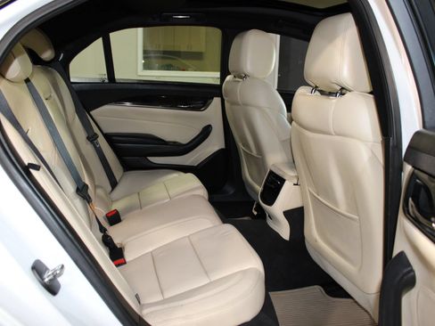 Used 2018 Cadillac CTS Luxury RWD image 32
