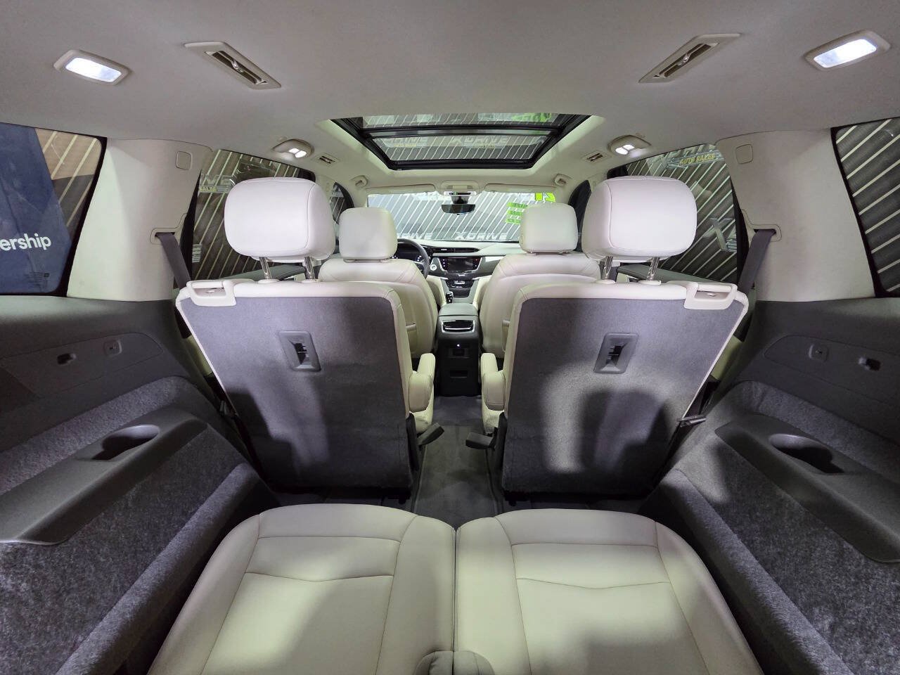 Used 2021 Cadillac XT6 Premium Luxury FWD image 32