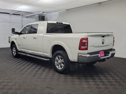 Used 2020 RAM 3500 Laramie image 3