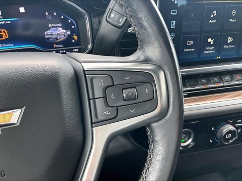 Used 2022 Chevrolet Silverado 1500 LT AWD/4WD image 20