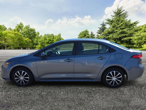 Used 2021 Toyota Corolla LE image 4