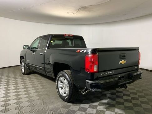 Used 2018 Chevrolet Silverado 1500 LTZ Z71 image 9