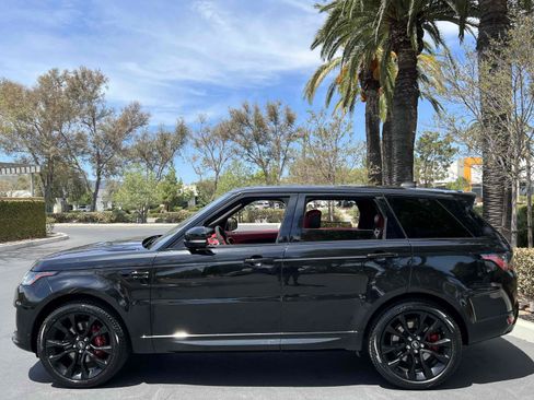 Used 2021 Land Rover Range Rover Sport HST AWD/4WD image 18