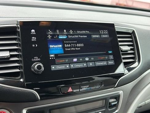 Used 2021 Honda Pilot EX image 17