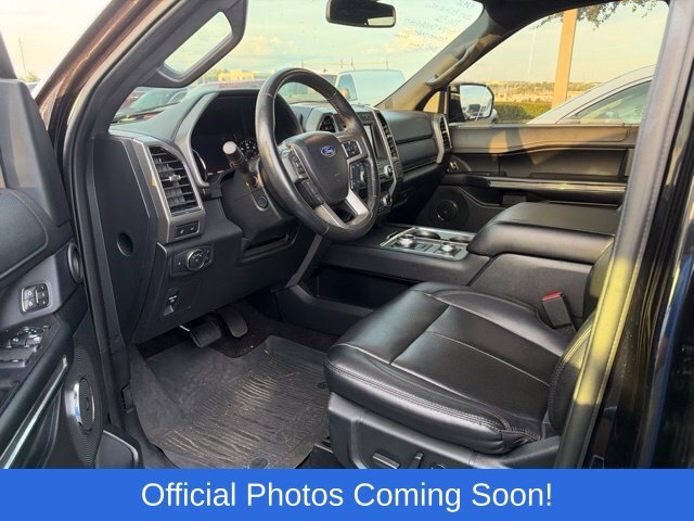 Used 2021 Ford Expedition XLT AWD/4WD image 3