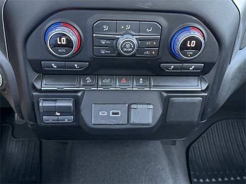 Used 2021 Chevrolet Silverado 1500 RST w/ Z71 Off-Road Package image 19