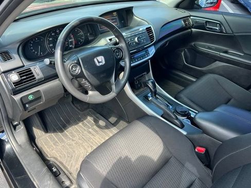 Used 2014 Honda Accord Sport image 15