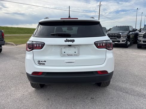 New 2026 Jeep Compass Latitude AWD/4WD image 5
