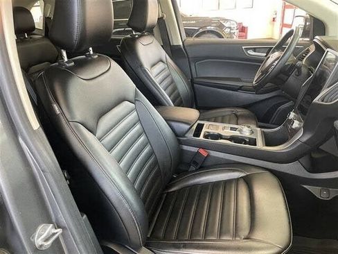 Used 2021 Ford Edge SEL w/ Convenience Package AWD/4WD image 23