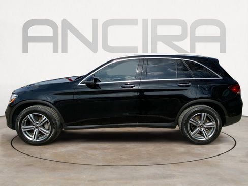 Used 2022 Mercedes-Benz GLC 300 image 7