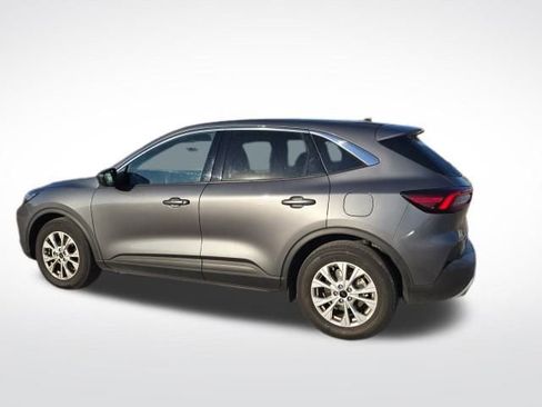 Used 2023 Ford Escape Active image 1
