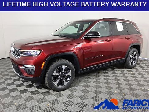 Used 2024 Jeep Grand Cherokee Limited 4xe AWD/4WD image 1