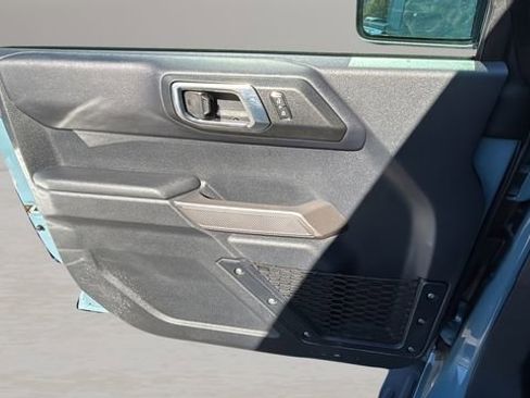 Used 2021 Ford Bronco First Edition AWD/4WD image 17