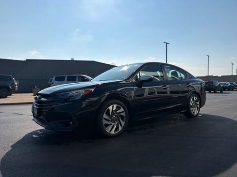 Used 2023 Subaru Legacy Touring XT AWD/4WD image 3