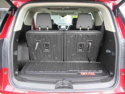 Used 2023 GMC Acadia Denali w/ Denali Ultimate Package image 37