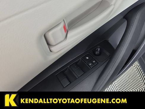Certified 2025 Toyota Corolla LE FWD image 20