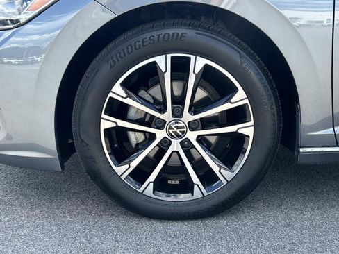 Certified 2023 Volkswagen Jetta Sport FWD image 9