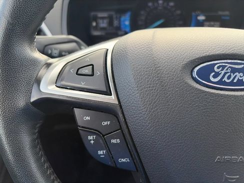Used 2024 Ford Edge SEL AWD/4WD image 29