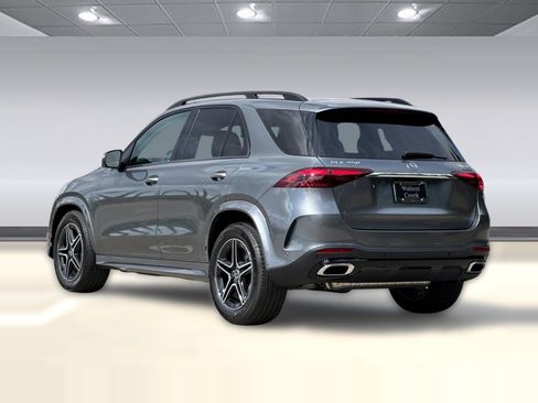 New 2026 Mercedes-Benz GLB 250 image 3