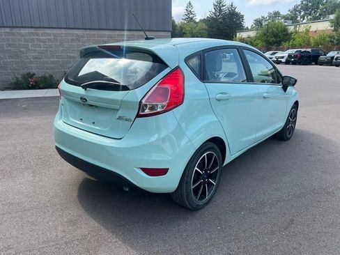 Used 2019 Ford Fiesta SE w/ Cold Weather Package FWD image 5