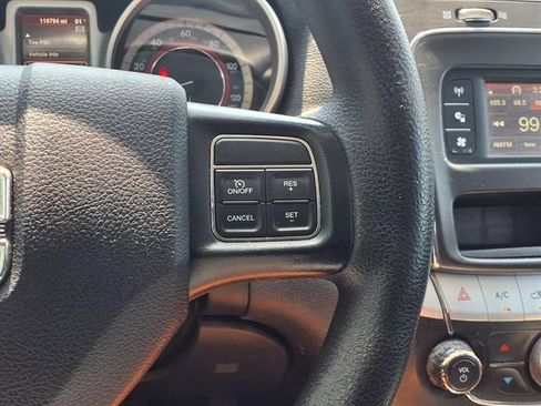 Used 2016 Dodge Journey SXT FWD image 18