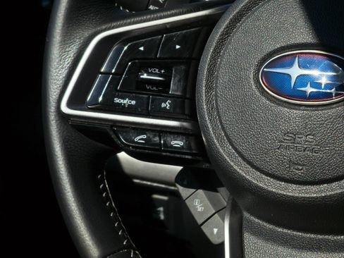 Used 2018 Subaru Outback 2.5i Limited AWD/4WD image 16