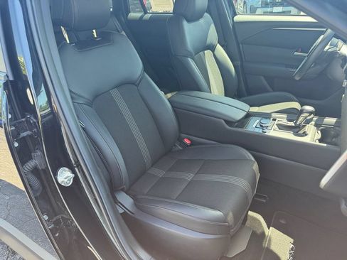 Used 2025 MAZDA CX-50 AWD 2.5 S w/ Preferred Package image 18