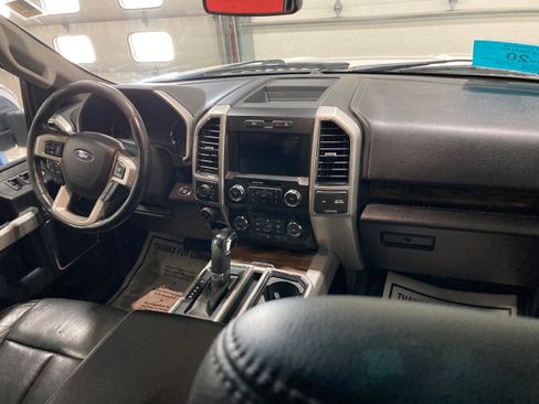 Used 2019 Ford F150 Lariat AWD/4WD image 13