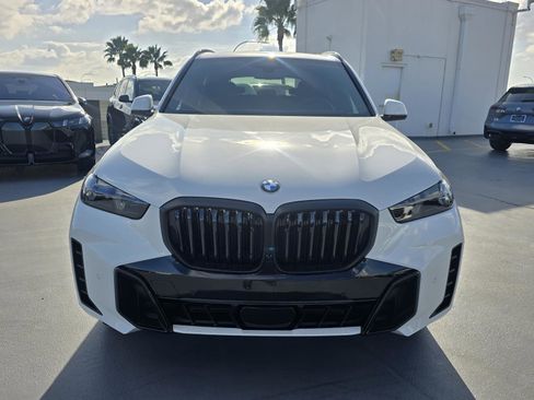 New 2026 BMW X5 sDrive40i w/ M Sport Package image 2