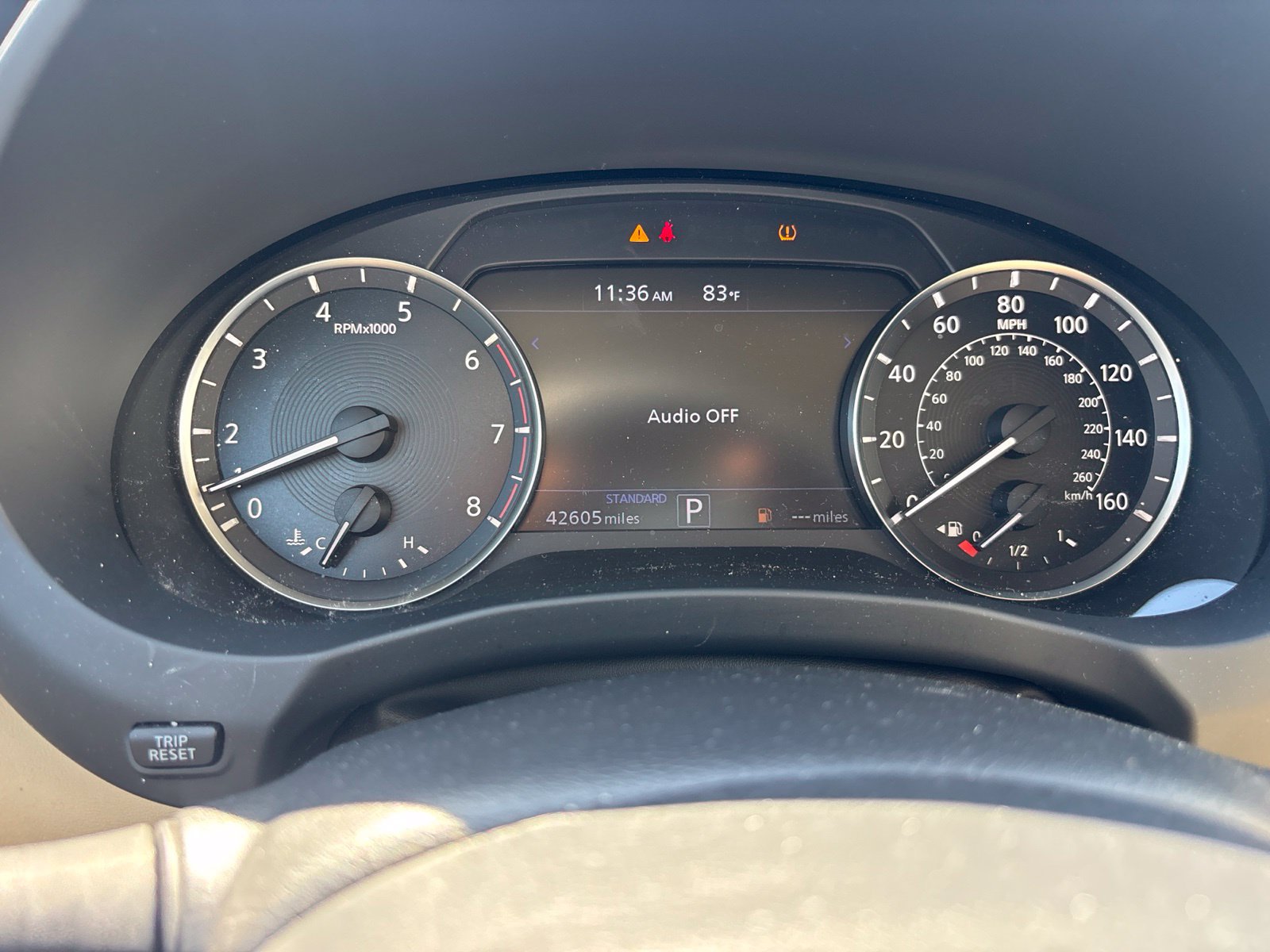 Used 2022 INFINITI QX50 Luxe w/ Cargo Package FWD image 1