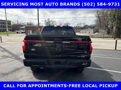 Used 2024 Ford F150 Lightning Lariat w/ Max Trailer Tow Package image 10