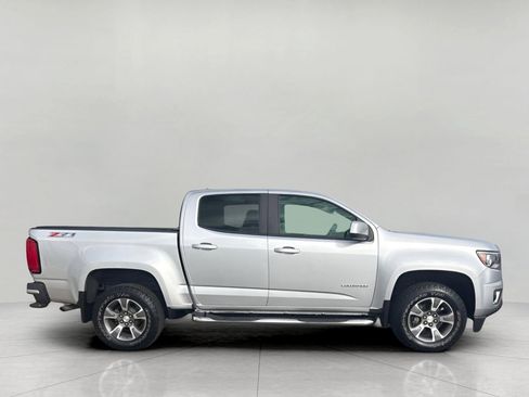 Used 2018 Chevrolet Colorado Z71 AWD/4WD image 3