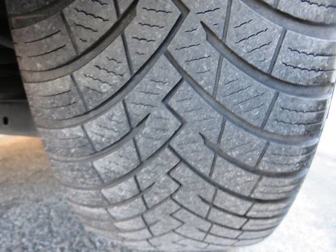 Used 2019 GMC Acadia SLT image 40