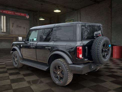 Used 2025 Ford Bronco Big Bend image 4