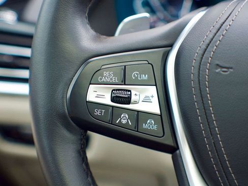 Used 2022 BMW X5 xDrive45e image 23