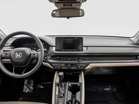 Used 2024 Honda Accord EX image 12