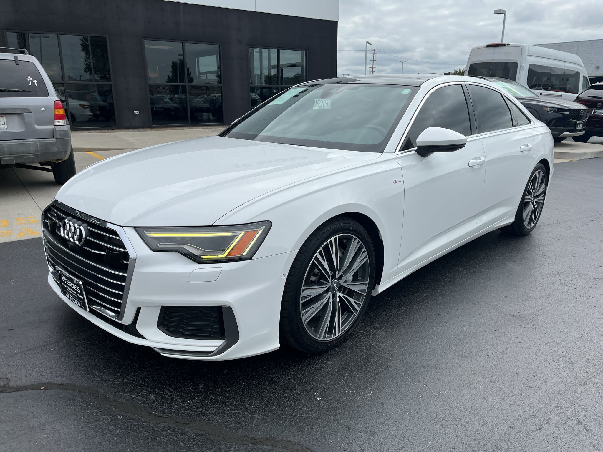 Used 2019 Audi A6 3.0T Premium Plus w/ Premium Plus Package AWD/4WD image 3
