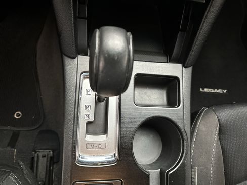 Used 2016 Subaru Legacy Limited AWD/4WD image 31