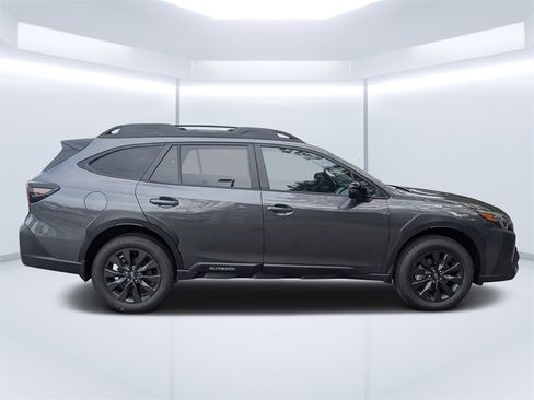 New 2025 Subaru Outback Onyx Edition image 2