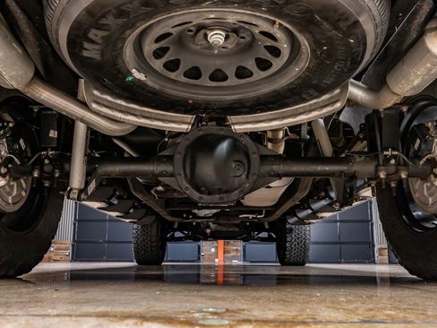 Used 2019 Chevrolet Silverado 1500 LTZ w/ LTZ Plus Package image 15